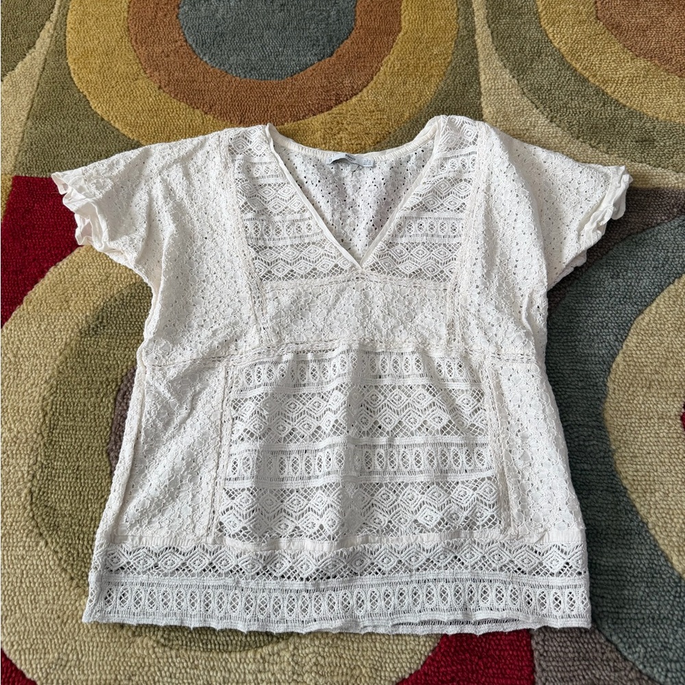 MNG Mango White Lace Sheer V Neck Tee Shirt Top Blouse Women’s Size XS
